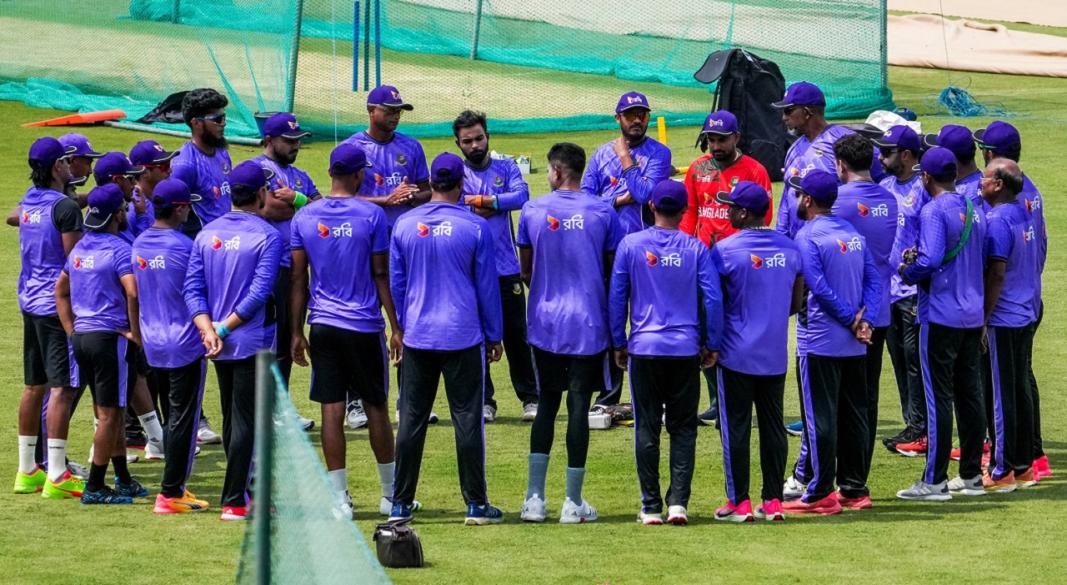 অনুশীলনে বাংলাদেশ শিবির। ছবি : সংগৃহীত
