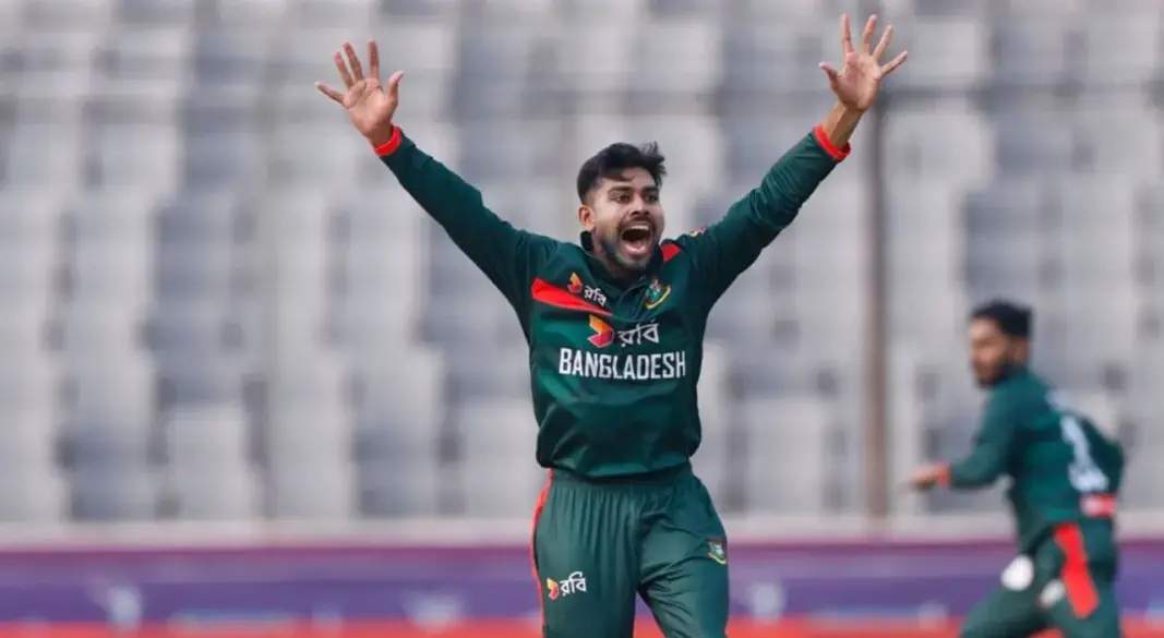 পাকিস্তানের বিপক্ষে দুর্দান্ত কেটেছে মিরাজের। ছবি : সংগৃহীত