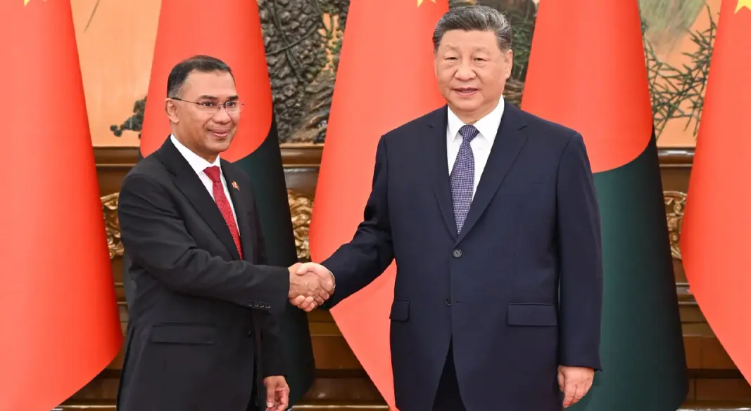 প্রধানমন্ত্রী তারেক রহমান ও চীনের প্রেসিডেন্ট শি জিনপিং। ছবি: সংগৃহীত