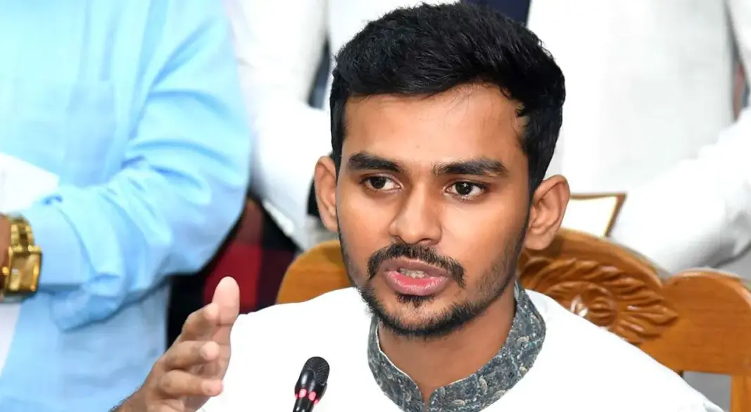 এনসিপির মুখপাত্র আসিফ মাহমুদ সজীব ভূঁইয়া। পুরোনো ছবি