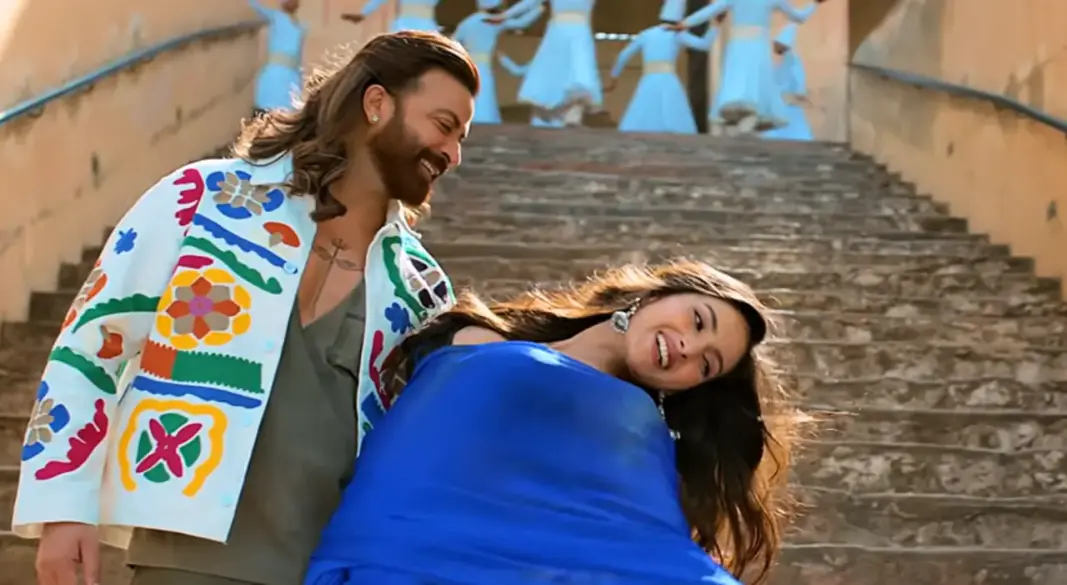 শাকিব খান ও জ্যোতির্ময়ী কুণ্ডু । ছবি : সংগৃহীত