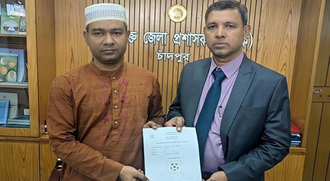 স্বতন্ত্র প্রার্থী জাকির হোসেন প্রধানিয়া।