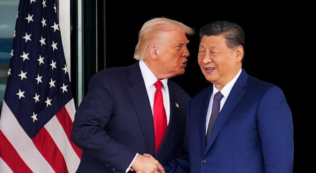 মার্কিন প্রেসিডেন্ট ডোনাল্ড ট্রাম্প এবং চীনের প্রেসিডেন্ট শি জিনপিং। সংগৃহীত ছবি