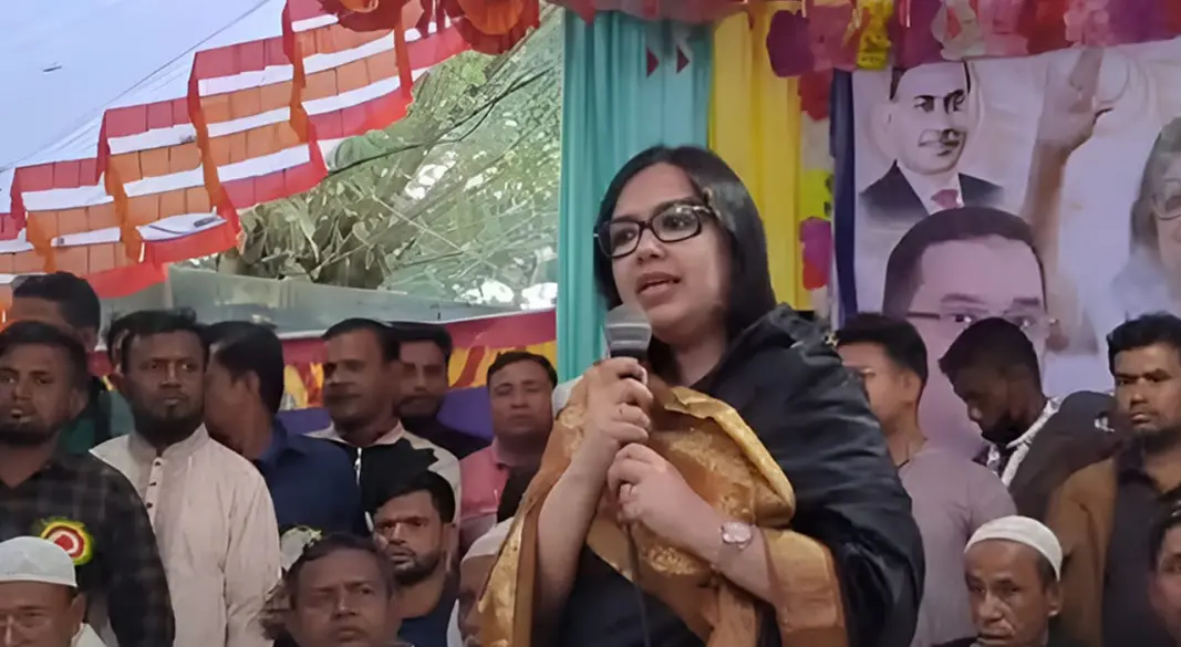 ব্রাহ্মণবাড়িয়ায় মতবিনিময় সভায় বক্তব্য দেন রুমিন ফারহানা। ছবি : সংগৃহীত