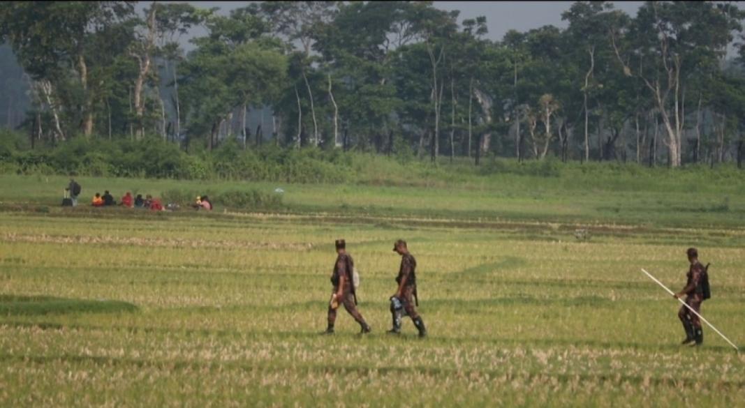 সীমান্তের শূন্যরেখায় আটকে থাকা ১০ জন
