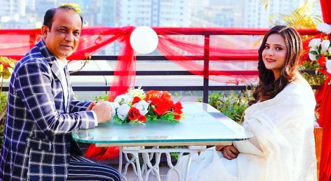 দীপু হাজরা ও সাথী আক্তার । ছবি: সংগৃহীত