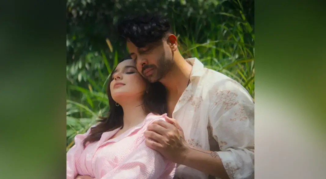 শাকিব খান ও সাবিলা নূর । ছবি : সংগৃহীত