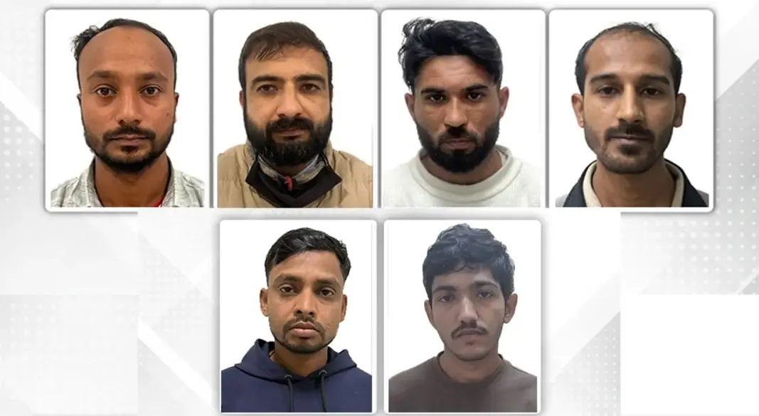 গ্রেপ্তার ছয়জন। ছবি : সংগৃহীত