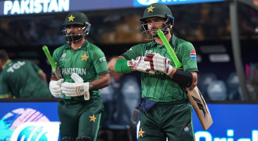 ছবি : এক্স