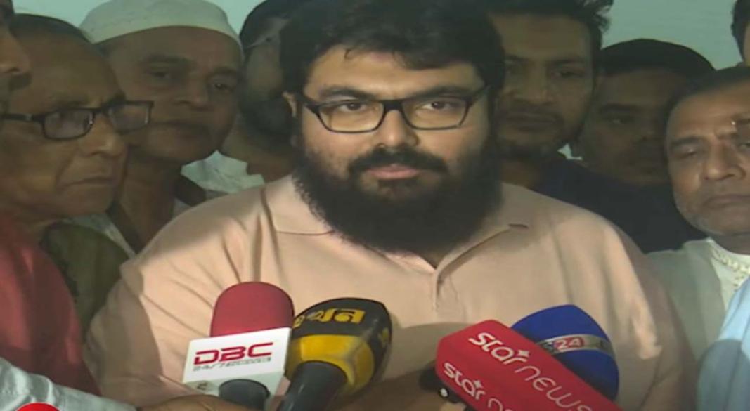 মির্জা আব্বাসের শারীরিক অবস্থার খবর জানান তার ছেলে ইয়াসির আব্বাস। ছবি: সংগৃহীত