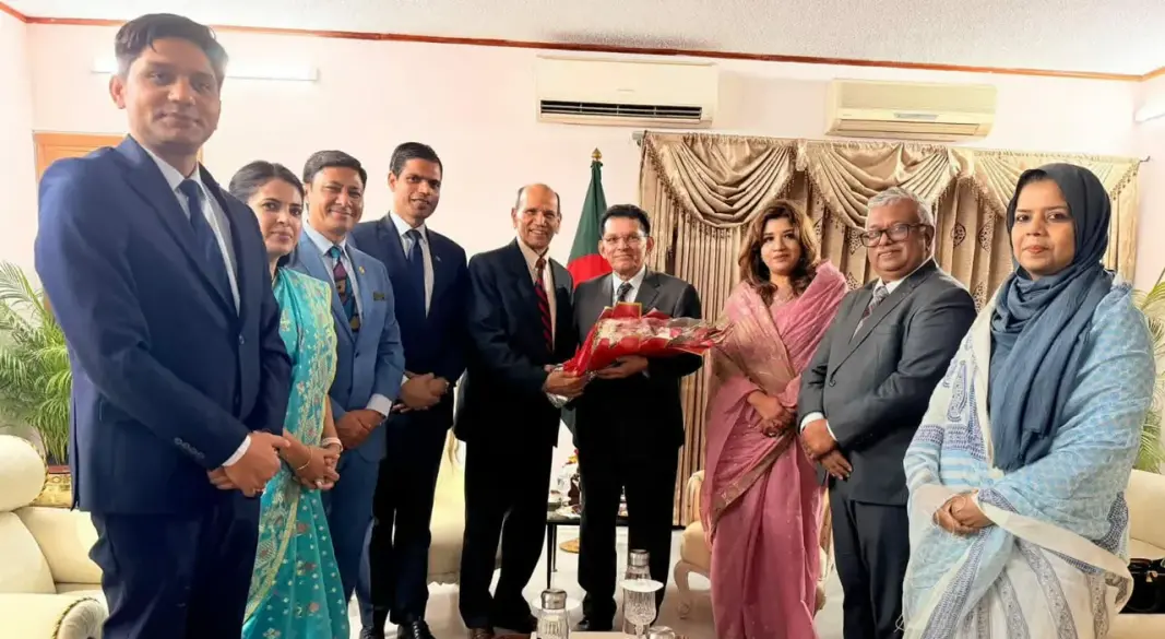 বৈঠকে শুভেচ্ছা বিনিময়। ছবি : সংগৃহীত