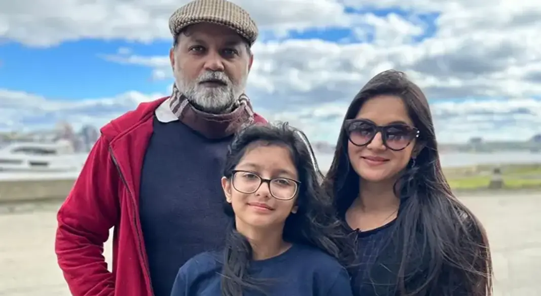 সৃজিত,মিথিলা ও আইরা I ছবি: সংগৃহীত