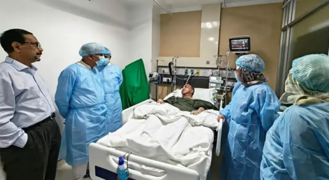 হাসপাতালে চিকিৎসাধীন প্রধানমন্ত্রীর রাজনৈতিক উপদেষ্টা ও বিএনপির স্থায়ী কমিটির সদস্য মির্জা আব্বাস।