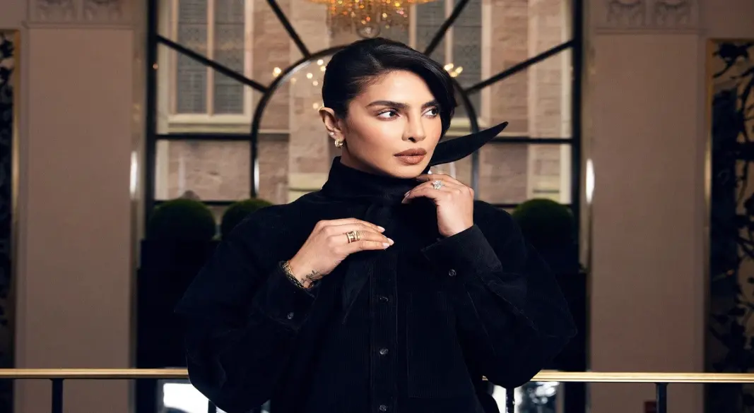 প্রিয়াঙ্কা চোপড়া। অভিনেত্রীর ফেসবুক থেকে