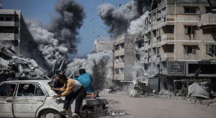 গাজায় শরণার্থী শিবিরে ইসরাইলের হামলা। ছবি: সংগৃহীত